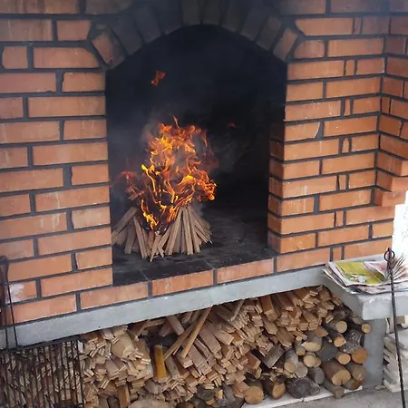 Apartament Gevera *
