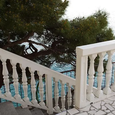 Apartament Gevera