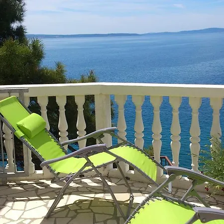 Apartament Gevera *